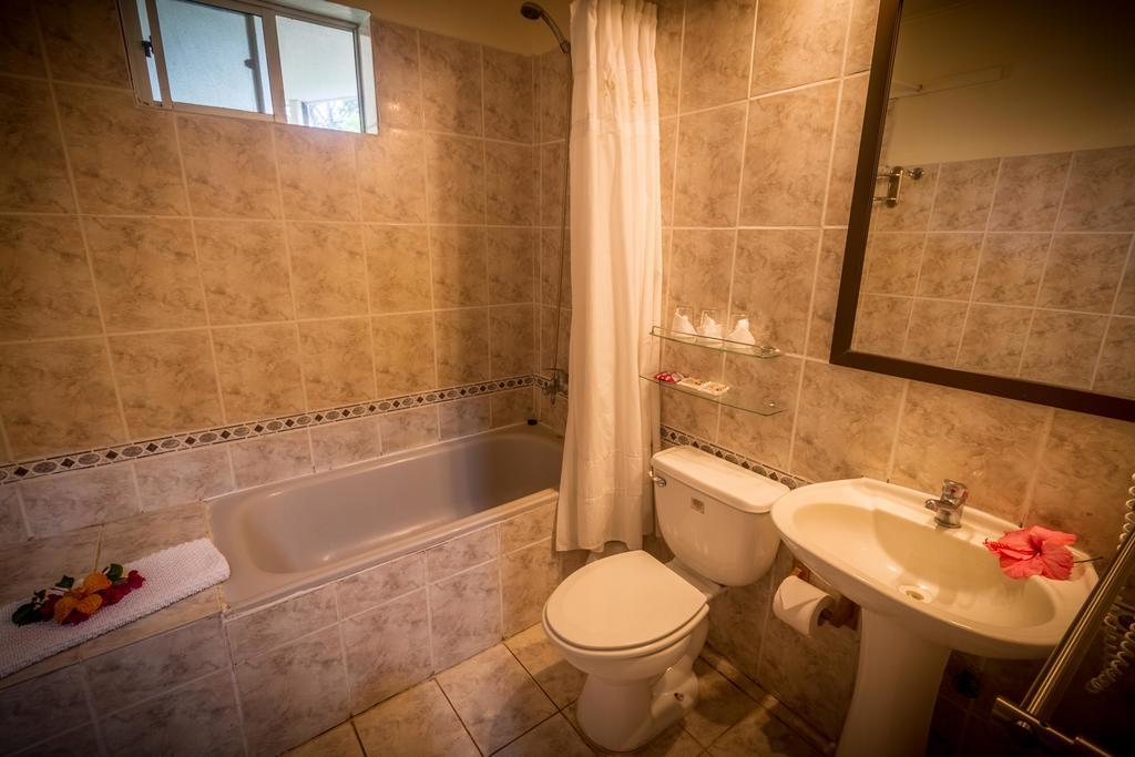 Hotel O'Tai Hanga Roa Zewnętrze zdjęcie